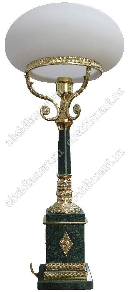 Шикарная настольная лампа из мрамора «Русь»