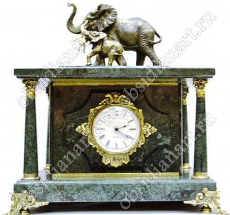 Сейф «Слон и слоненок», встроенный в настольные часы из мрамора